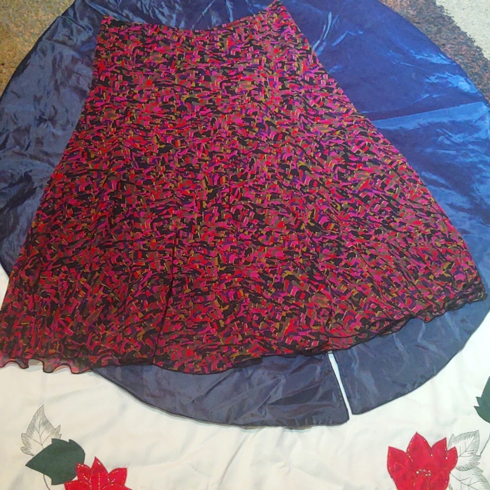 Flowy skirt